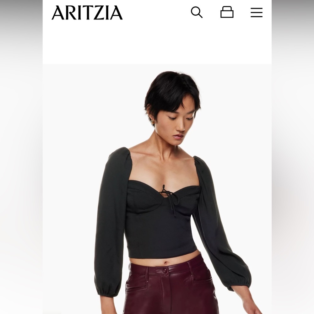 Aritzia novella cropped blouse size M